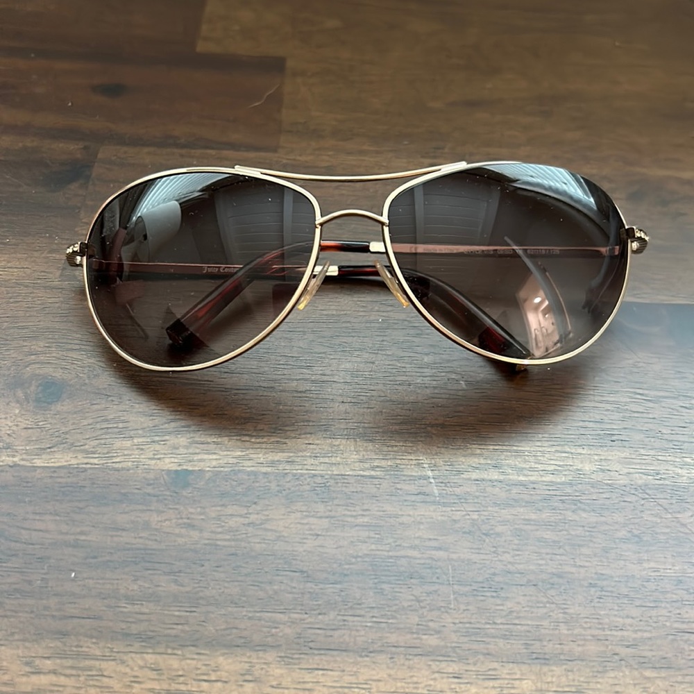 Juicy Couture aviator sunglasses